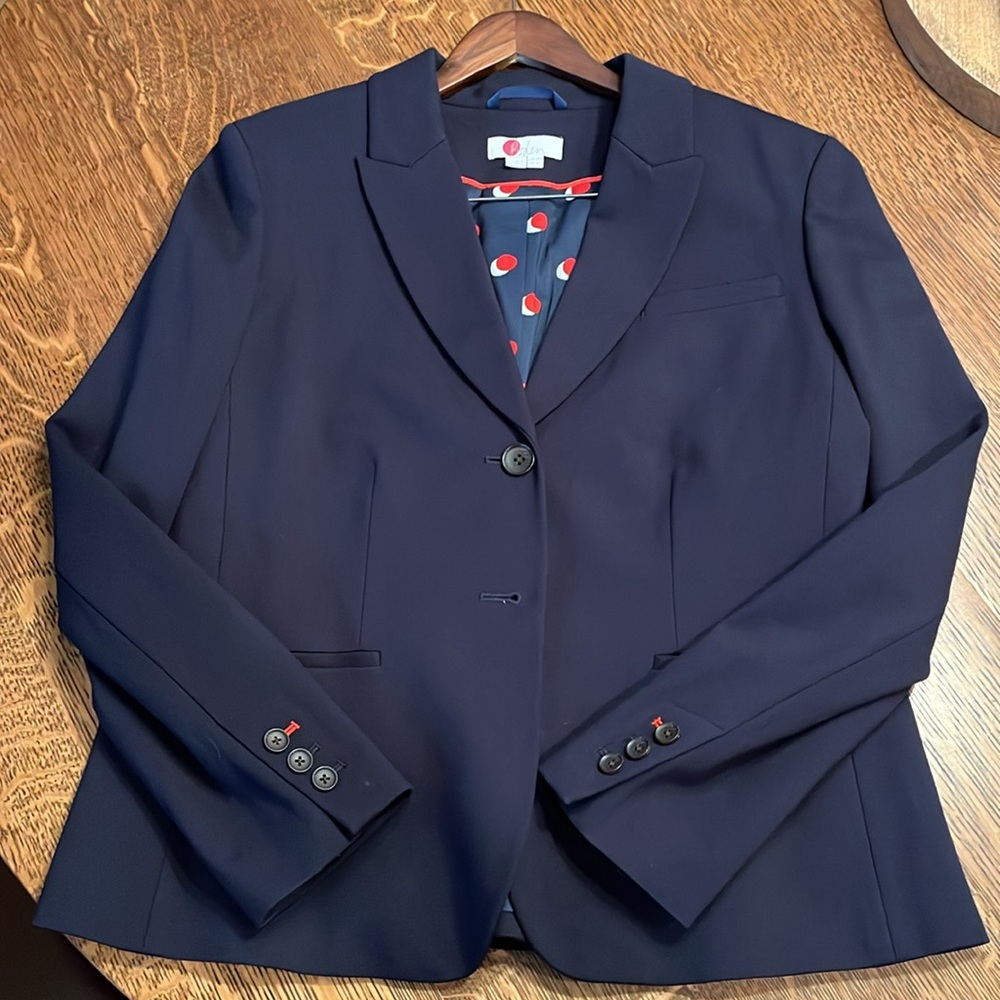 Boden navy blazer. Size US 14. Stunning outside and inside